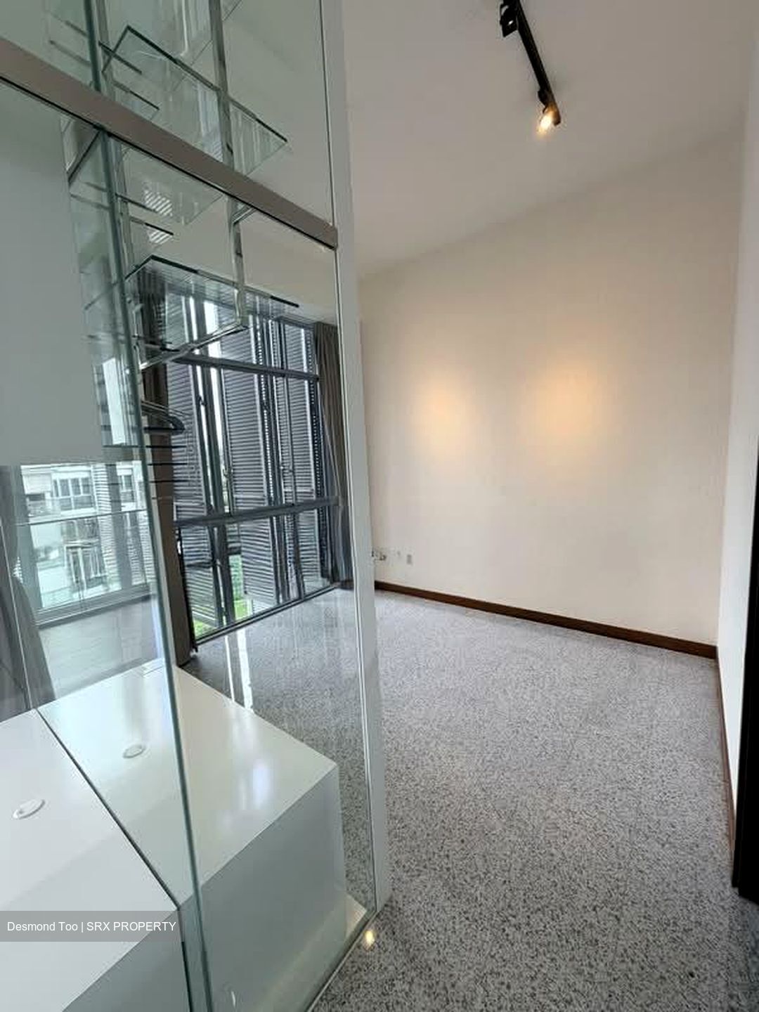 Hillsta (D23), Condominium #549559101